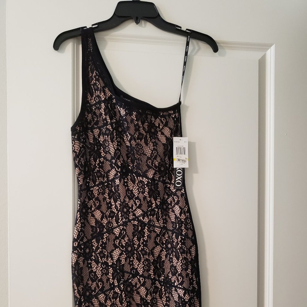 XOXO one shoulder lace dress Size M